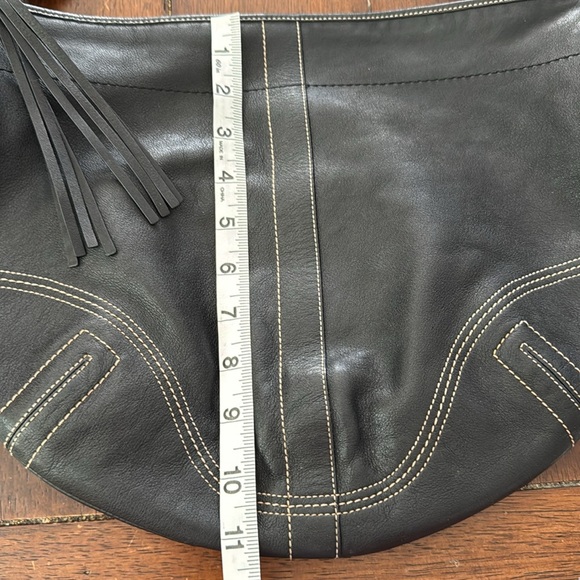 COACH Vintage SOHO Hobo Black Shoulder Bag Authentic - Picture 8 of 10